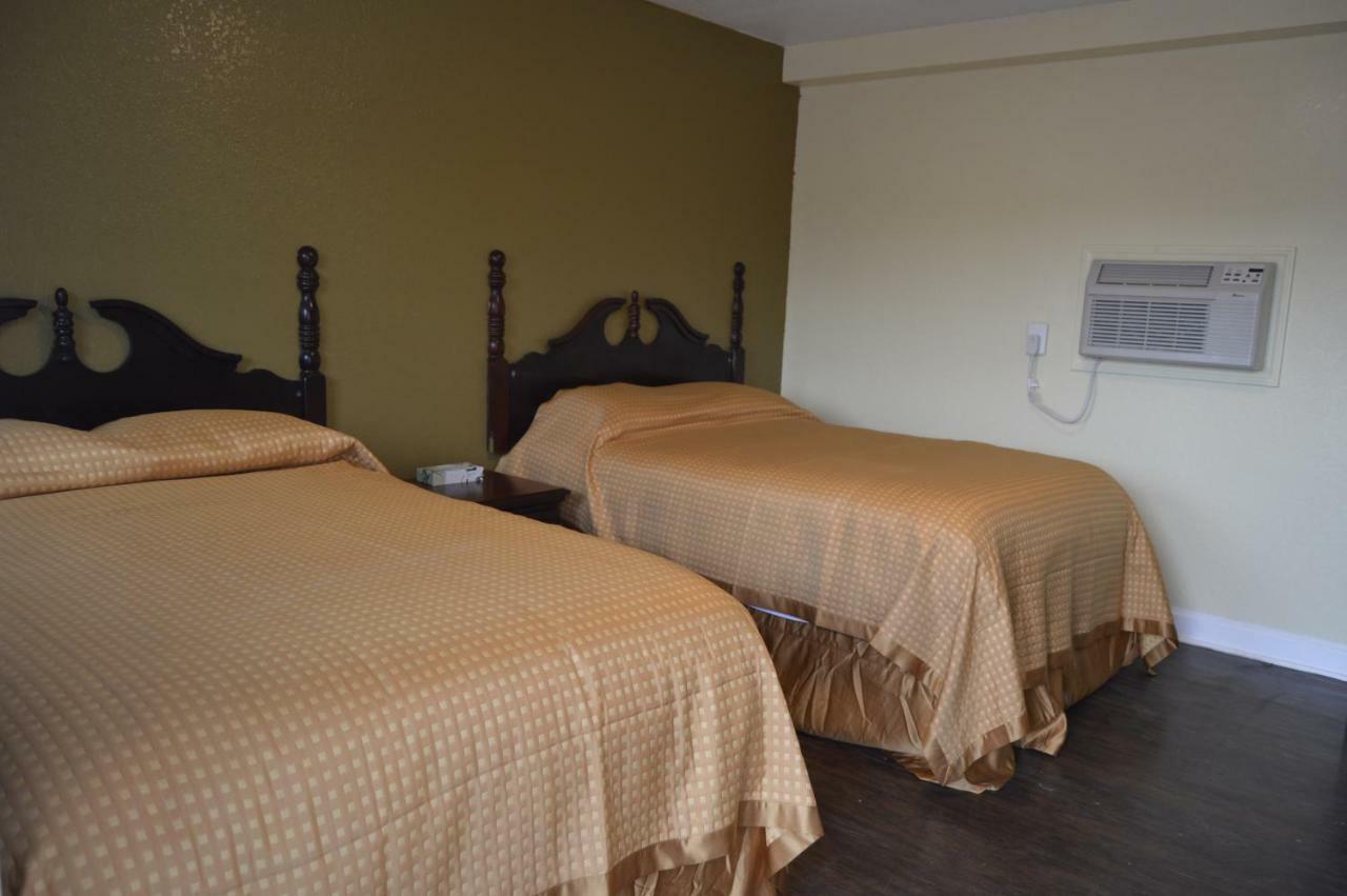 Regency Inn Toccoa Exteriör bild